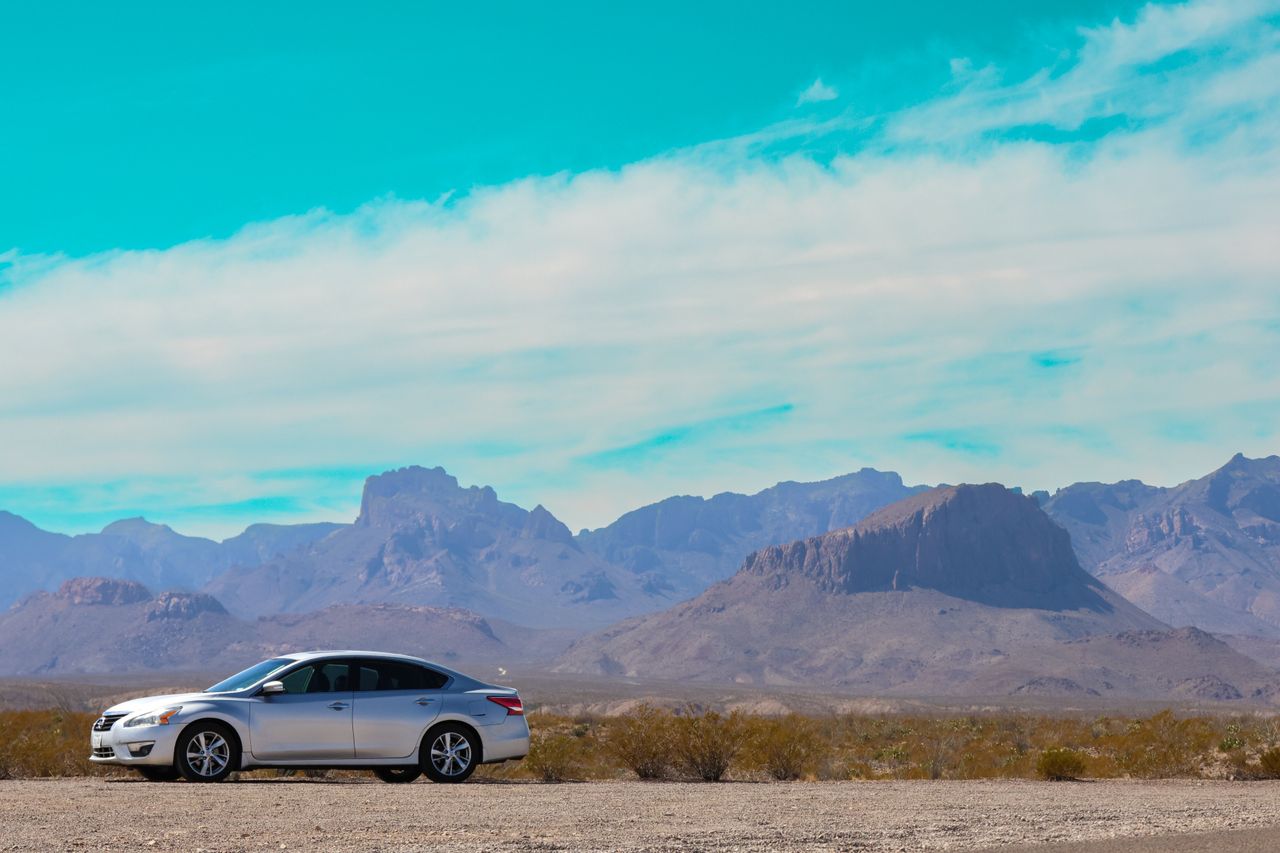 Un planificateur qui relie chaque base du road trip par la route