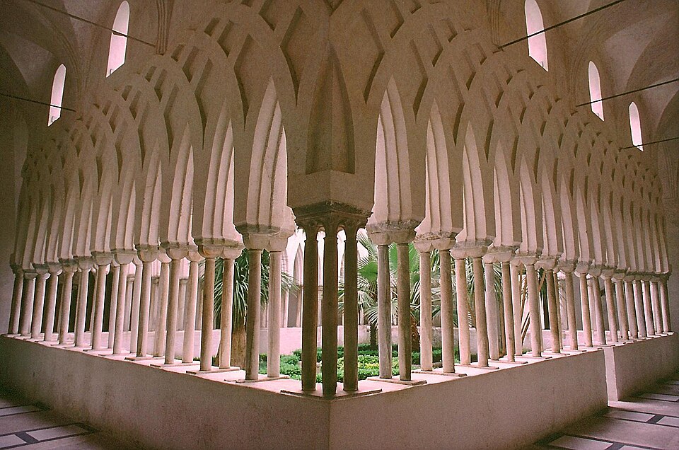 Amalfi Chiostro del paradiso