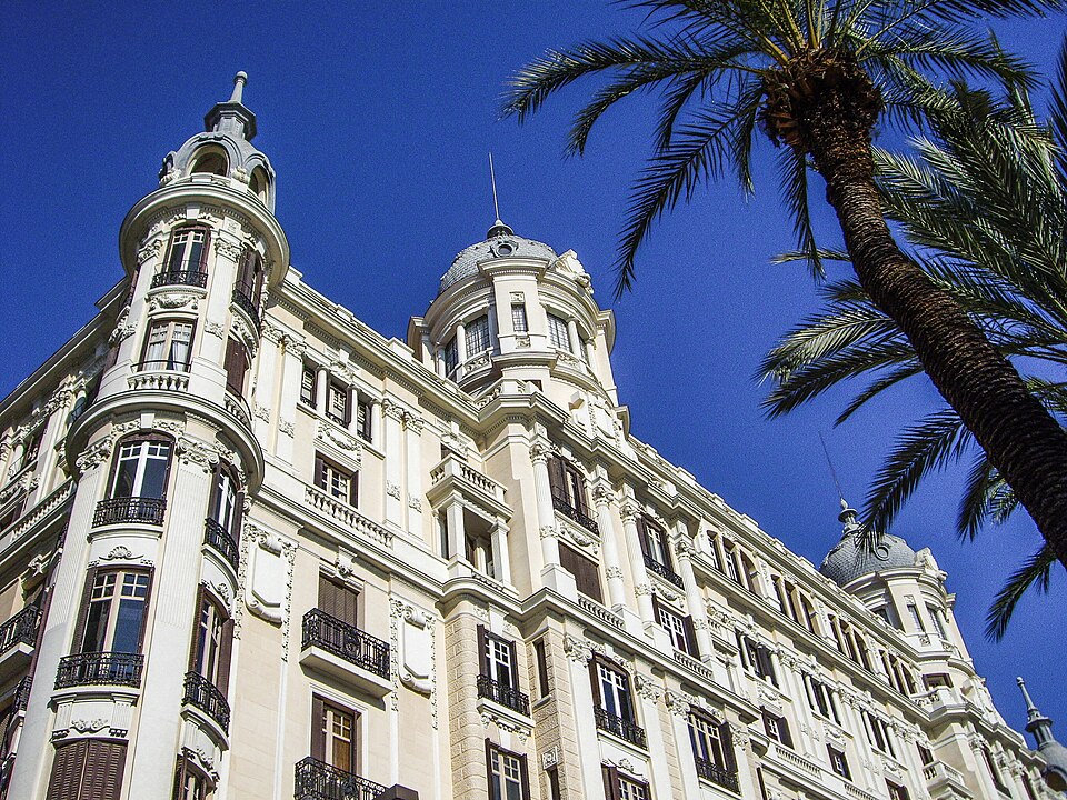 à Alicante
