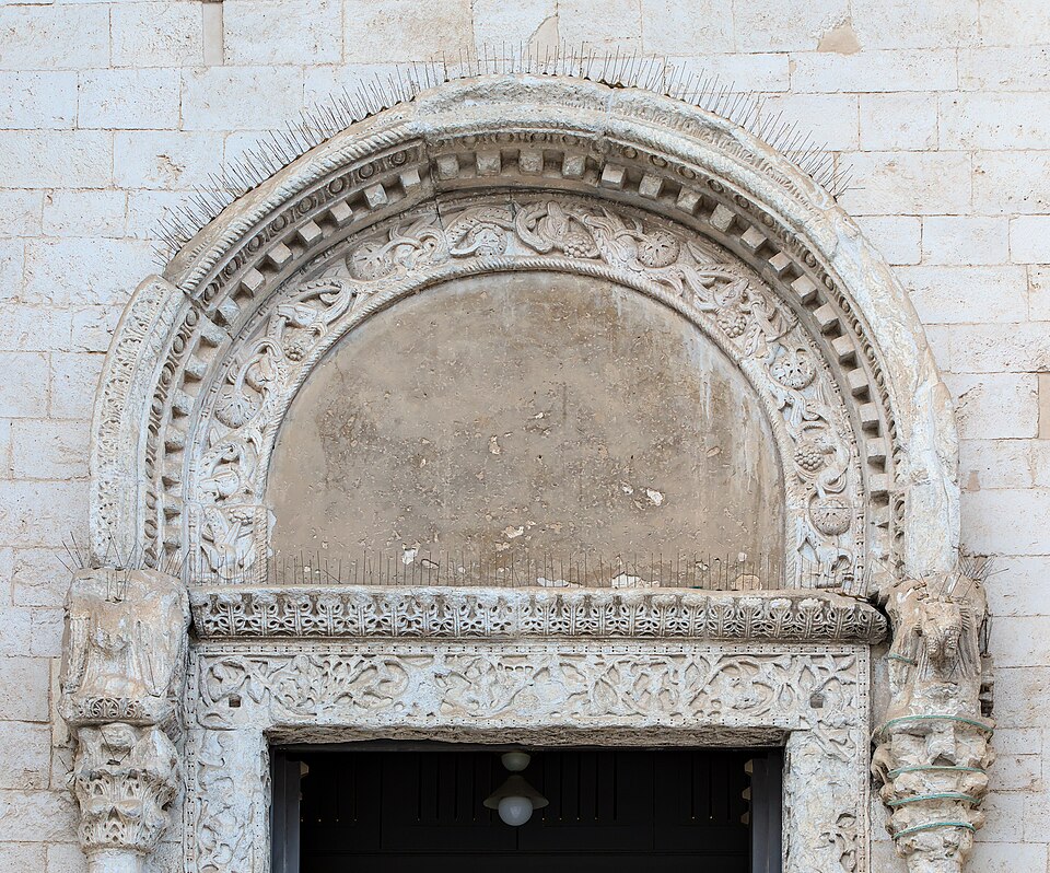 à Bari