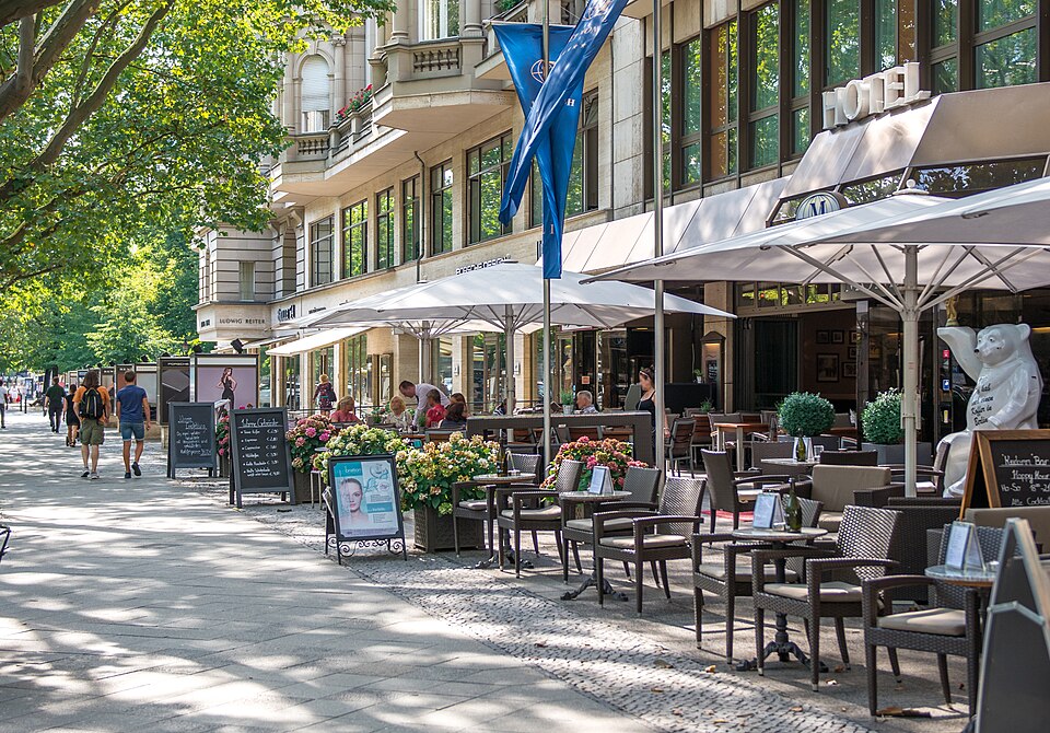 Berlin Kürfurstendamm Gehsteig
