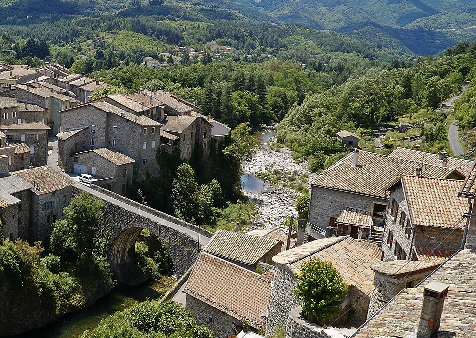 Roman bridge Jaujac